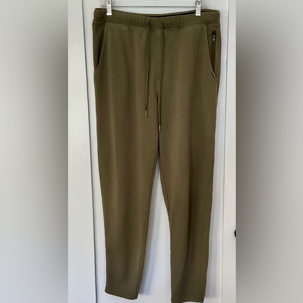 Eddie Bauer Men's Olive Green Jogger /Sweat Pant Large   Size: Large